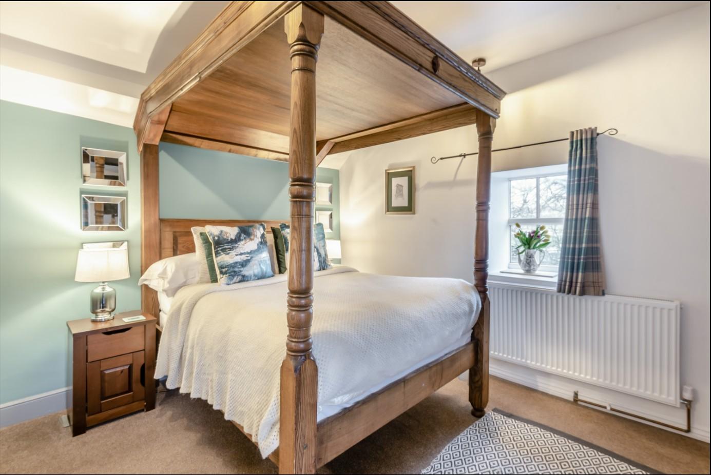 Room 6 - Image 2